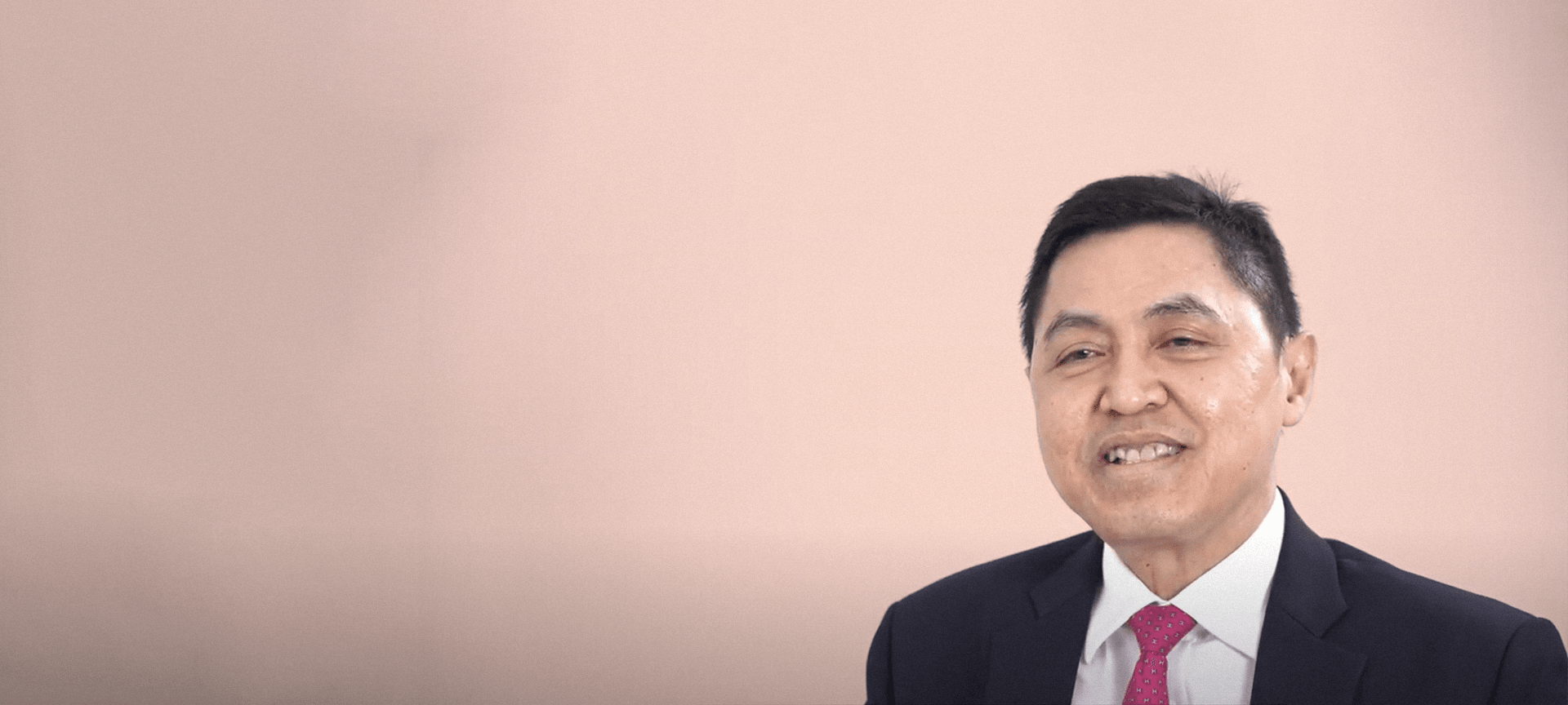 Bild von Prof. Tawesak Tanwandee | Abteilungsleiter Gastroenterologie, Siriraj-Krankenhaus, Thailand.