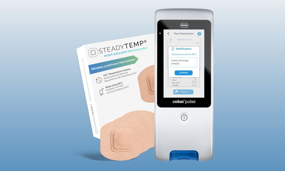 The cobas® pulse shows rule based notifications from SteadyTemp App and at side is SteadyTemp box with smart SteadyTemp patches.